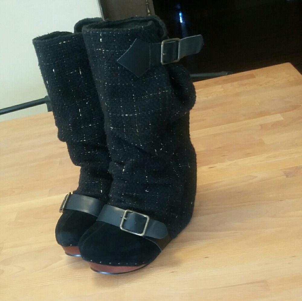 Irregular Choice Longer Lashes Boots